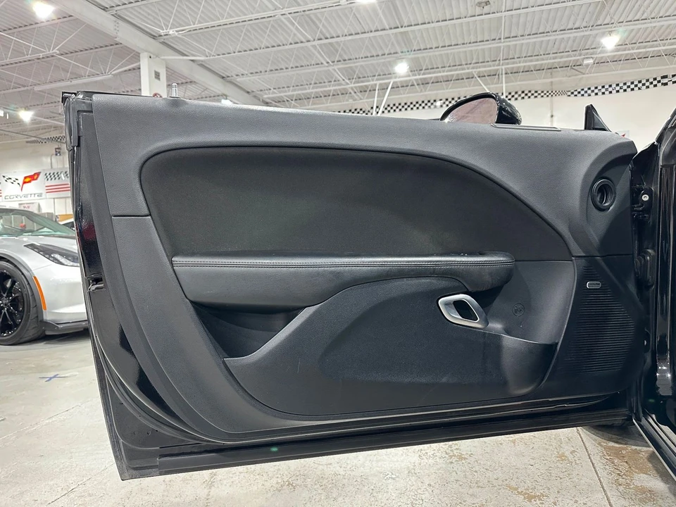 2020 Dodge Challenger 3rd Gen - Image 16 of 21