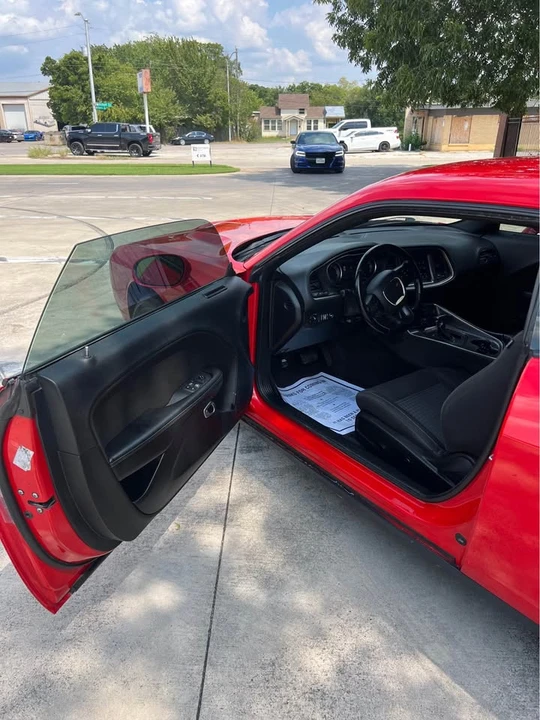 2020 Dodge Challenger 3rd Gen - Image 9 of 14