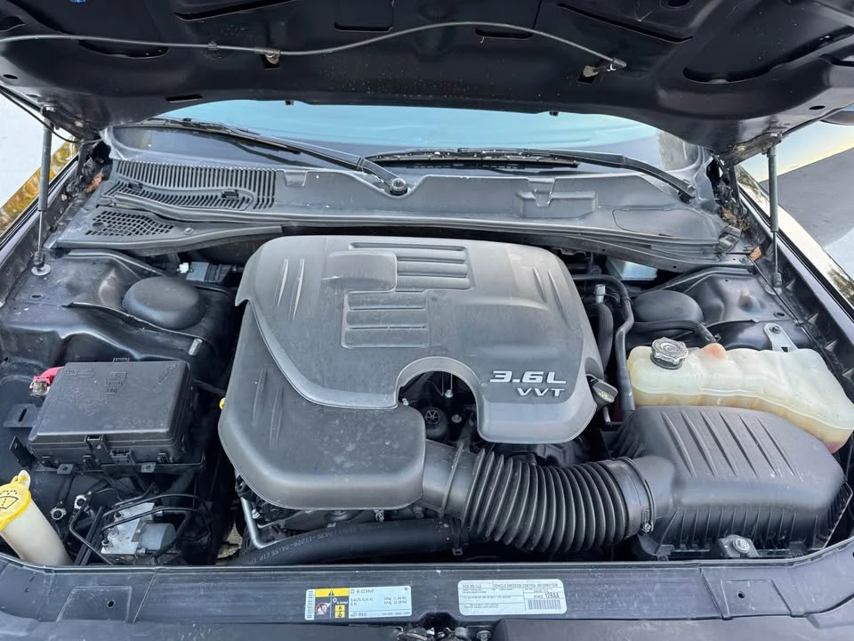 2020 Dodge Challenger 3rd Gen - Image 10 of 14