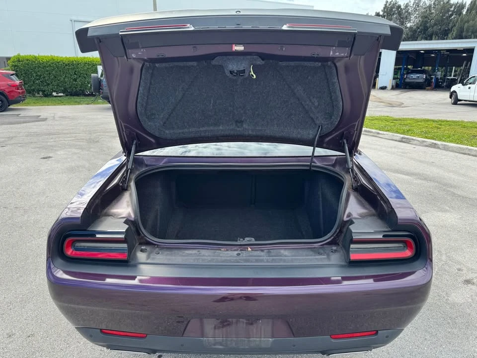2020 Dodge Challenger 3rd Gen - Image 5 of 13