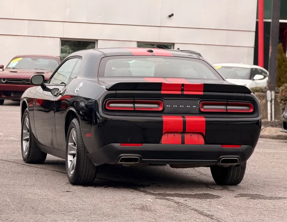 2020 Dodge Challenger 3rd Gen - Image 2 of 10