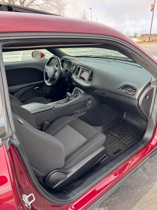2020 Dodge Challenger 3rd Gen - Image 8 of 16