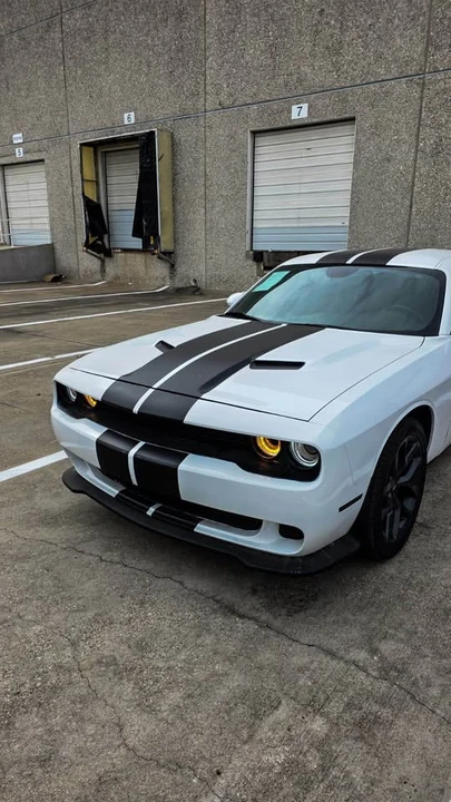 2020 Dodge Challenger 3rd Gen - Image 2 of 9