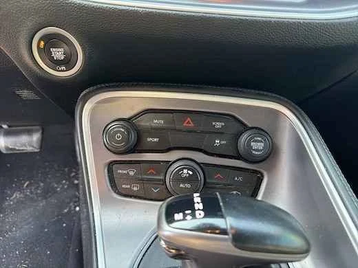 2020 Dodge Challenger 3rd Gen - Image 11 of 12