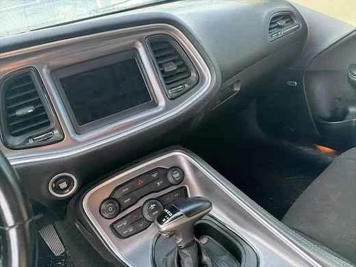 2020 Dodge Challenger 3rd Gen - Image 9 of 12
