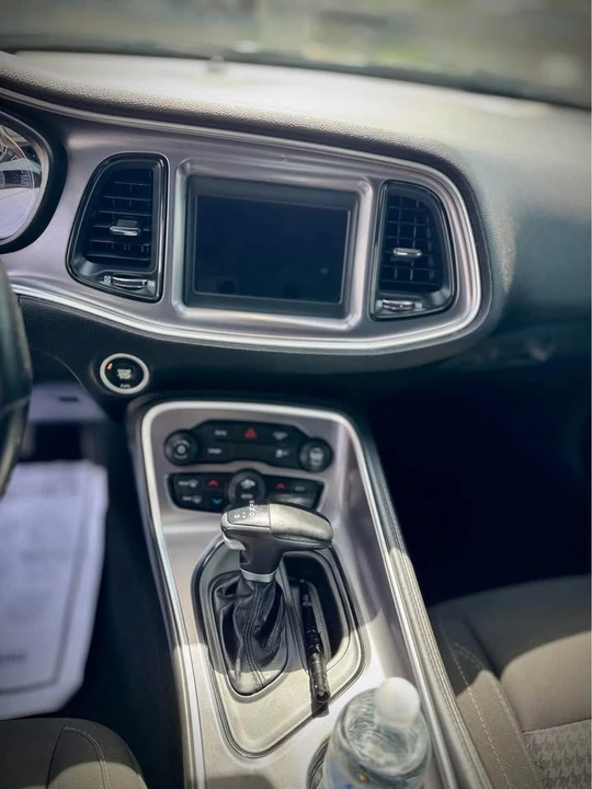 2020 Dodge Challenger 3rd Gen - Image 10 of 15