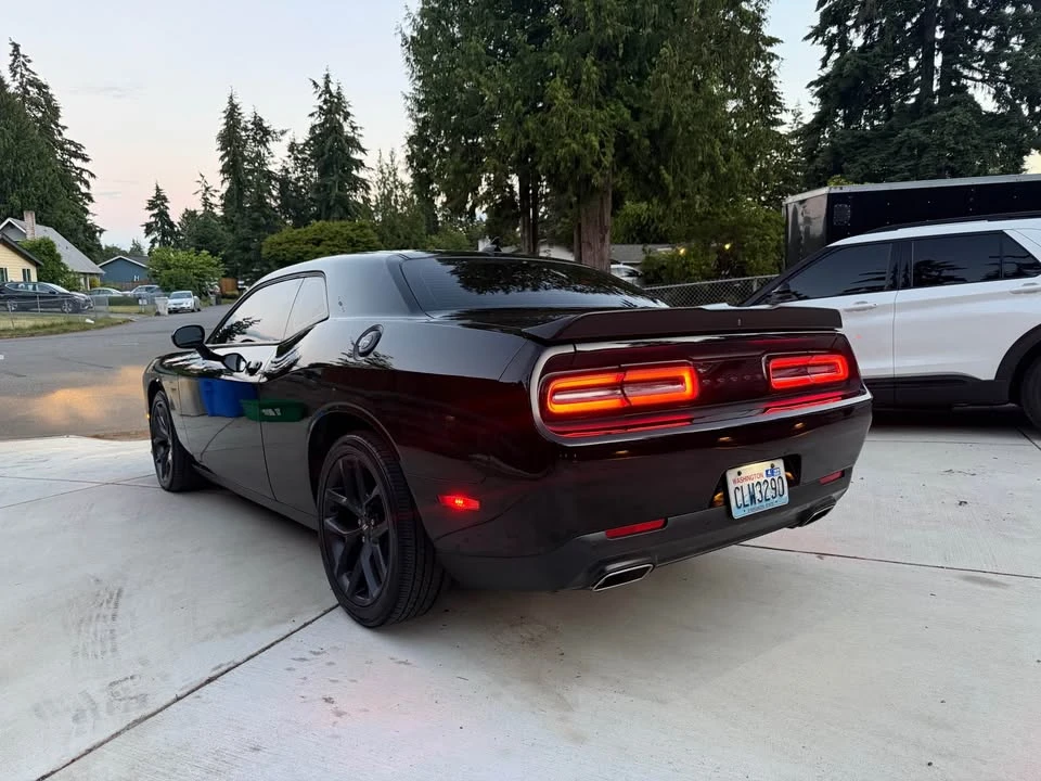 2020 Dodge Challenger 3rd Gen - Image 4 of 12