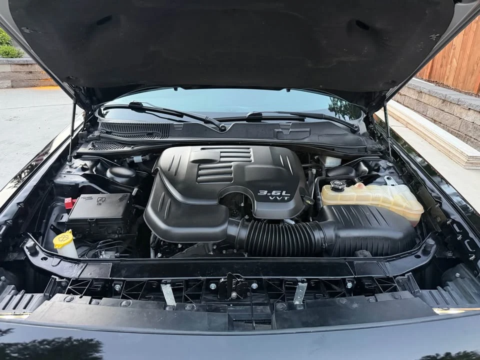 2020 Dodge Challenger 3rd Gen - Image 7 of 12