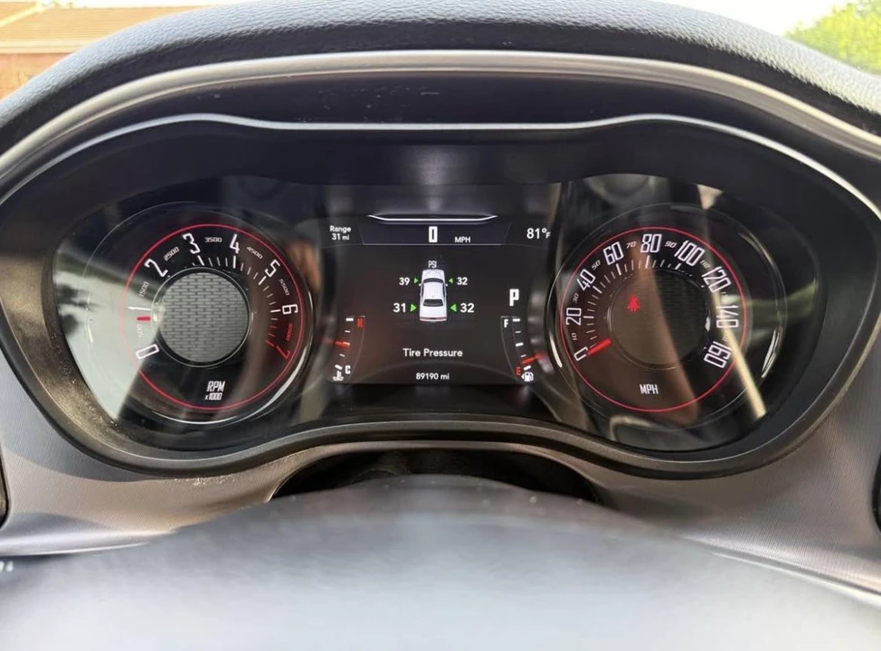 2020 Dodge Challenger 3rd Gen - Image 5 of 11
