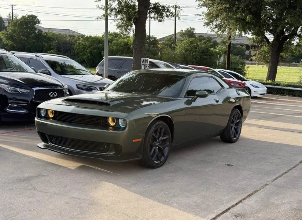 2020 Dodge Challenger 3rd Gen - Image 2 of 11