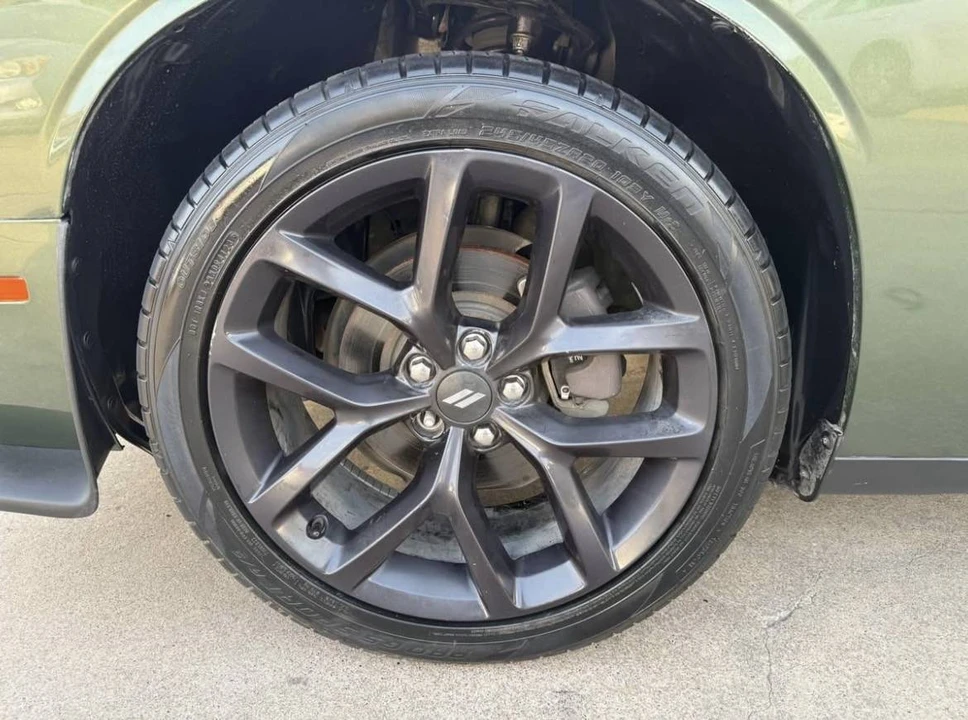 2020 Dodge Challenger 3rd Gen - Image 9 of 11