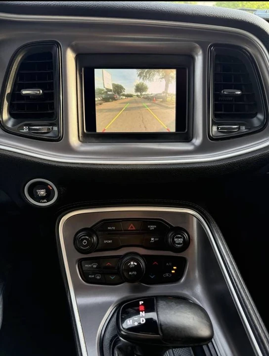 2020 Dodge Challenger 3rd Gen - Image 8 of 11