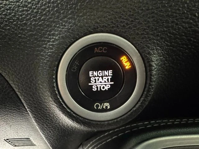 2020 Dodge Challenger 3rd Gen - Image 16 of 21