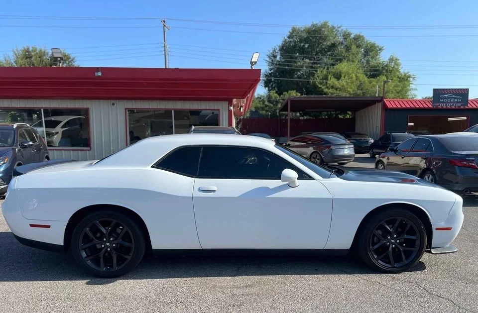 2020 Dodge Challenger 3rd Gen - Image 5 of 14
