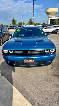 2020 Dodge Challenger SXT Coupe 2D