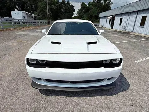 2020 Dodge Challenger SXT Coupe 2D