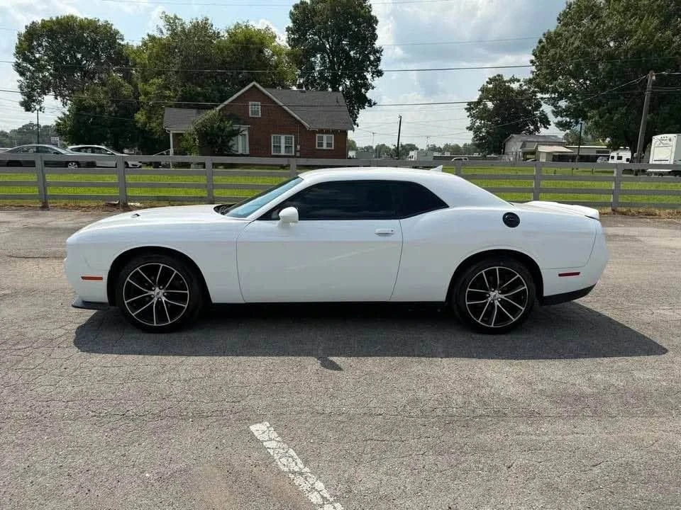 2020 Dodge Challenger 3rd Gen - Image 8 of 14