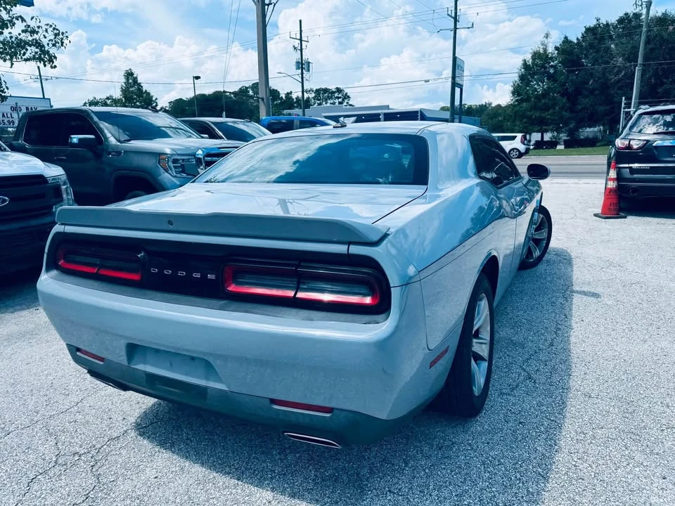 2020 Dodge Challenger 3rd Gen - Image 9 of 19
