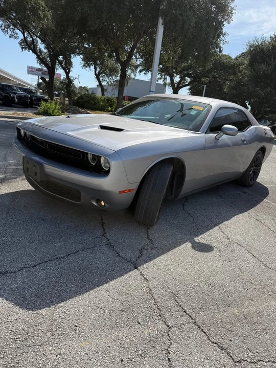 2020 Dodge Challenger 3rd Gen - Image 2 of 6