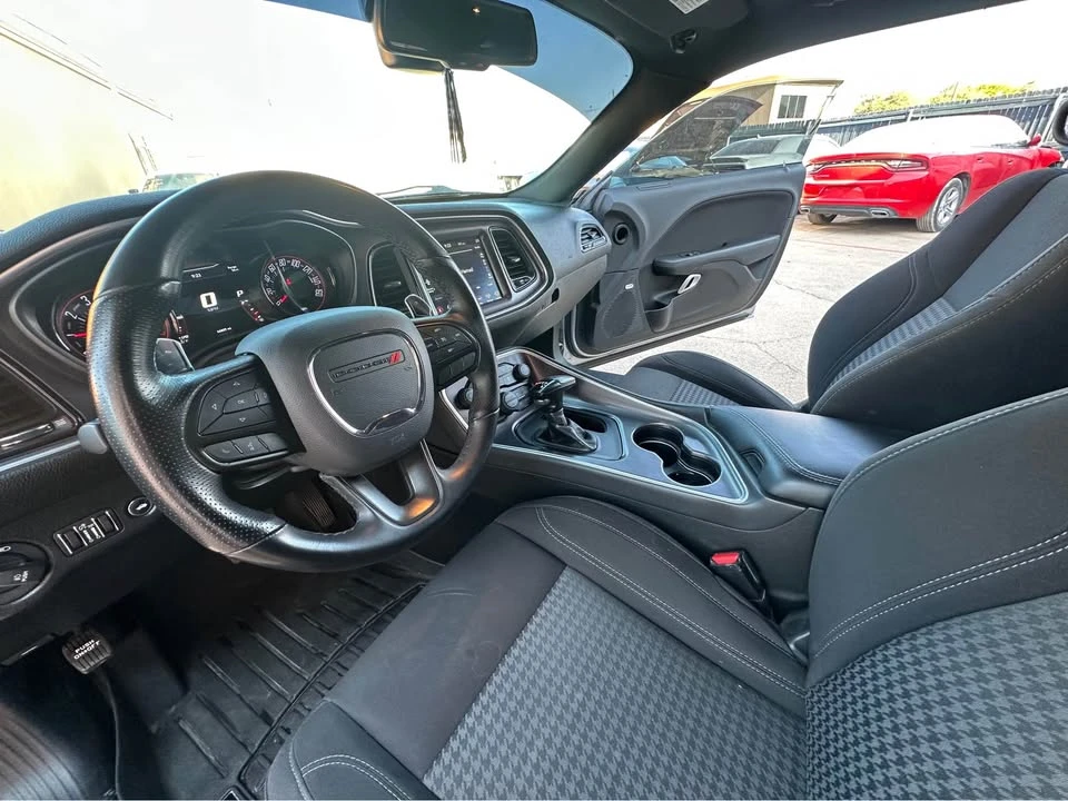 2020 Dodge Challenger 3rd Gen - Image 9 of 20