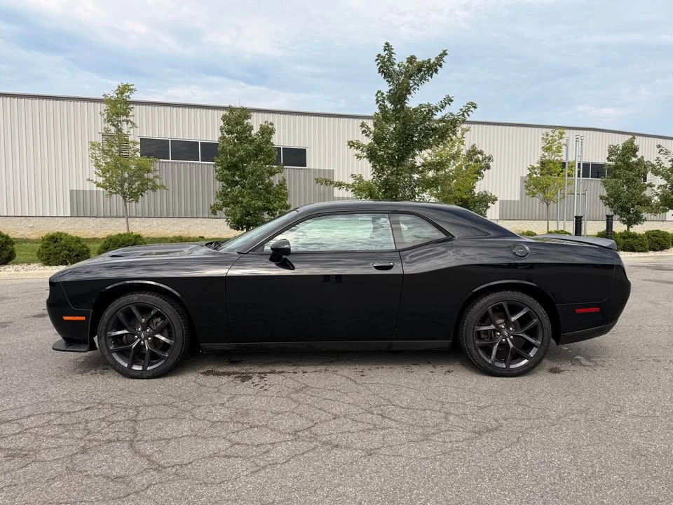 2020 Dodge Challenger 3rd Gen - Image 2 of 19