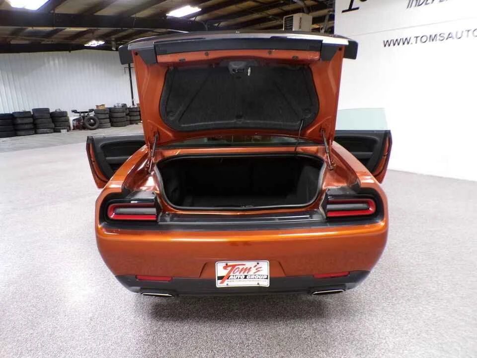 2020 Dodge Challenger 3rd Gen - Image 12 of 17