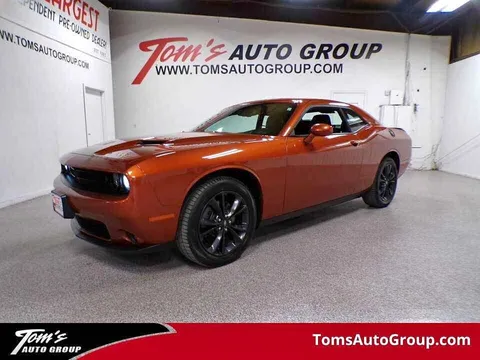 2020 Dodge Challenger SXT Coupe 2D