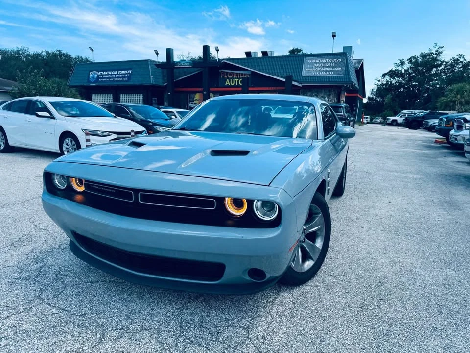 2020 Dodge Challenger 3rd Gen - Image 2 of 19