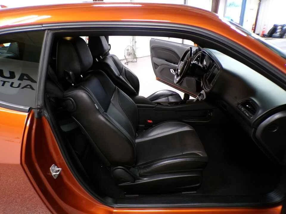 2020 Dodge Challenger 3rd Gen - Image 14 of 17