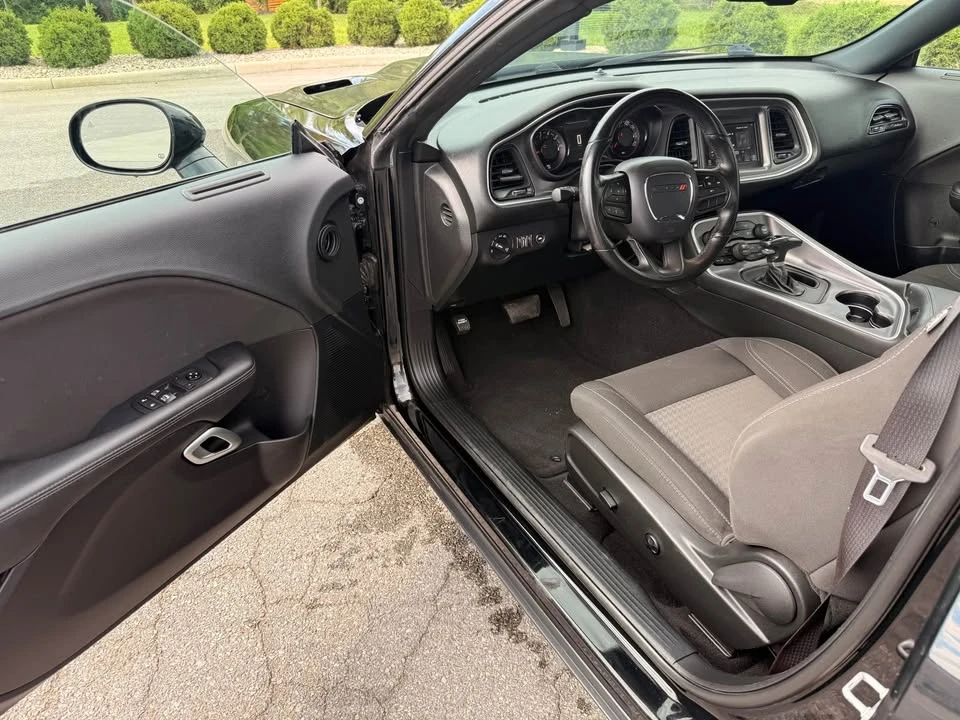 2020 Dodge Challenger 3rd Gen - Image 9 of 19