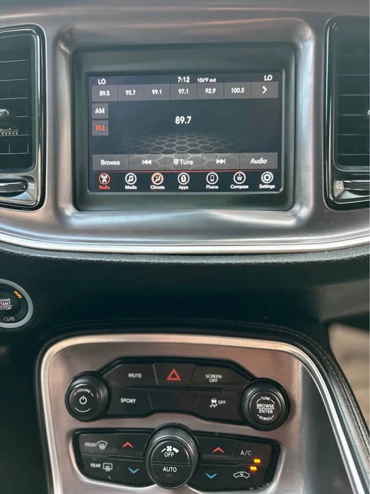 2020 Dodge Challenger 3rd Gen - Image 10 of 13