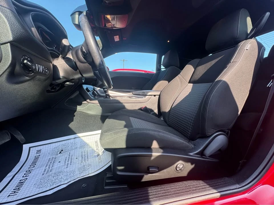 2020 Dodge Challenger 3rd Gen - Image 8 of 12