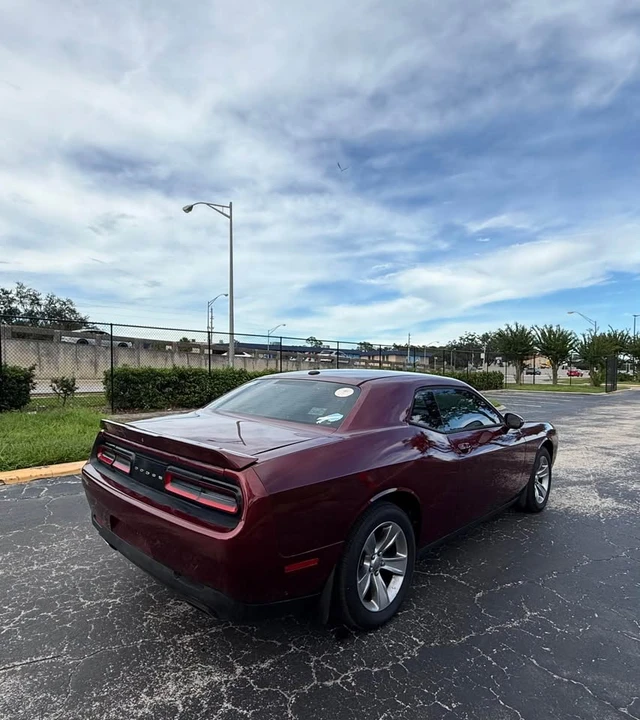 2020 Dodge Challenger 3rd Gen - Image 5 of 11