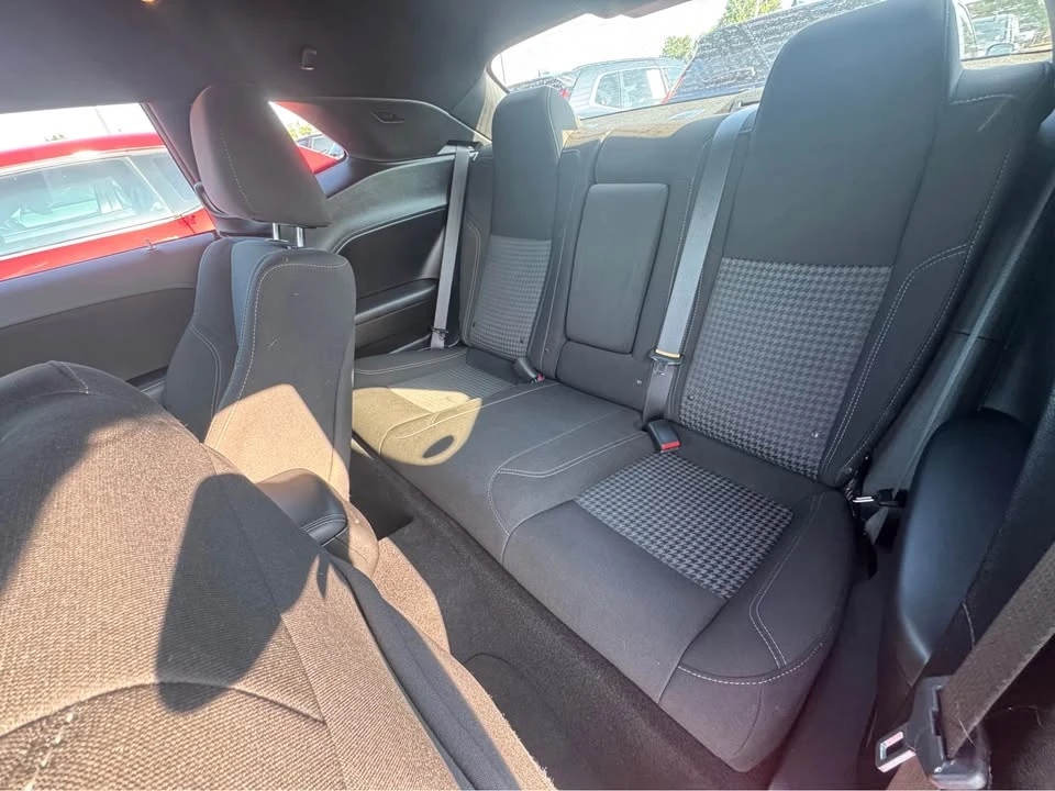 2020 Dodge Challenger 3rd Gen - Image 10 of 12