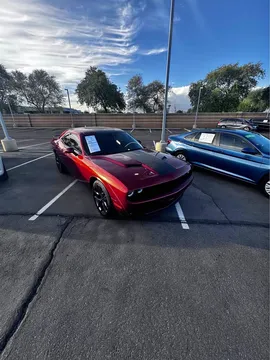 2020 Dodge Challenger SXT Coupe 2D