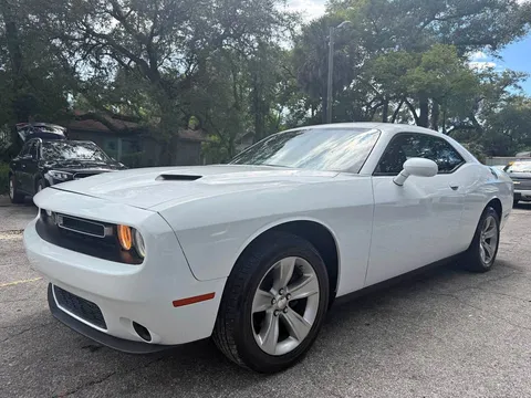 2020 Dodge Challenger SXT Coupe 2D