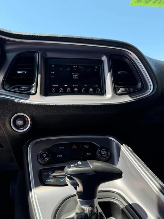 2020 Dodge Challenger 3rd Gen - Image 9 of 11
