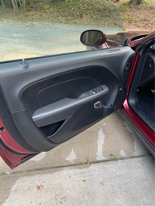 2020 Dodge Challenger 3rd Gen - Image 14 of 19