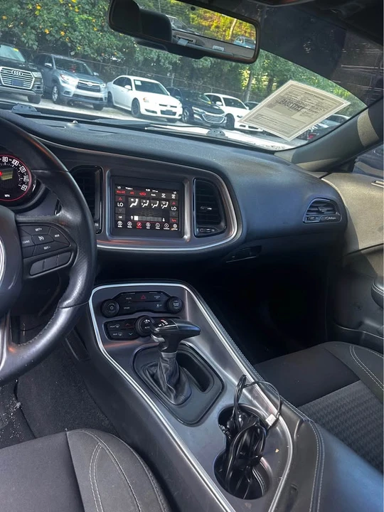 2020 Dodge Challenger 3rd Gen - Image 9 of 11