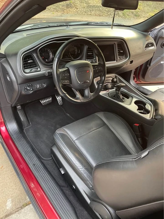 2020 Dodge Challenger 3rd Gen - Image 11 of 19