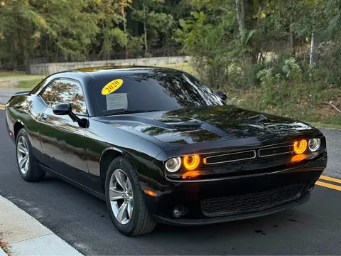 2020 Dodge Challenger SXT Coupe 2D