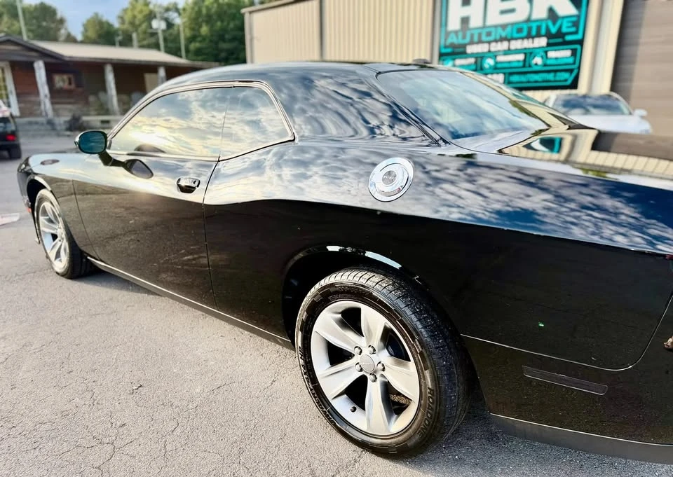 2020 Dodge Challenger 3rd Gen - Image 5 of 16