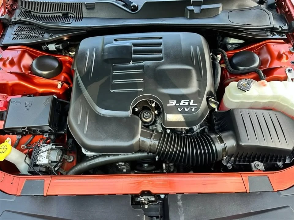 2020 Dodge Challenger 3rd Gen - Image 10 of 14