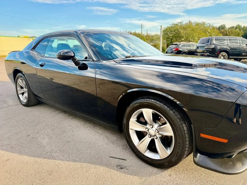 2020 Dodge Challenger 3rd Gen - Image 9 of 16