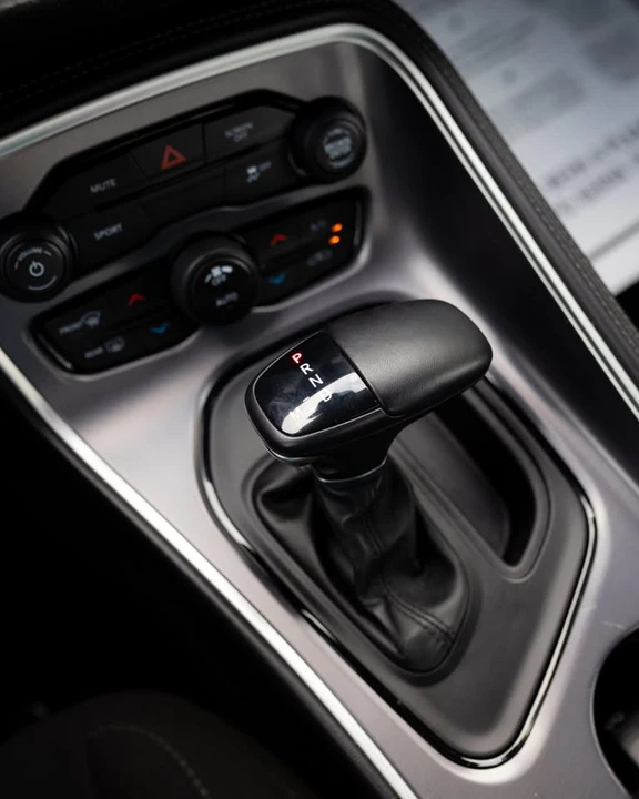 2020 Dodge Challenger 3rd Gen - Image 6 of 18