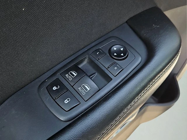 2020 Dodge Challenger 3rd Gen - Image 15 of 20