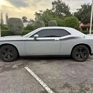 2020 Dodge Challenger SXT