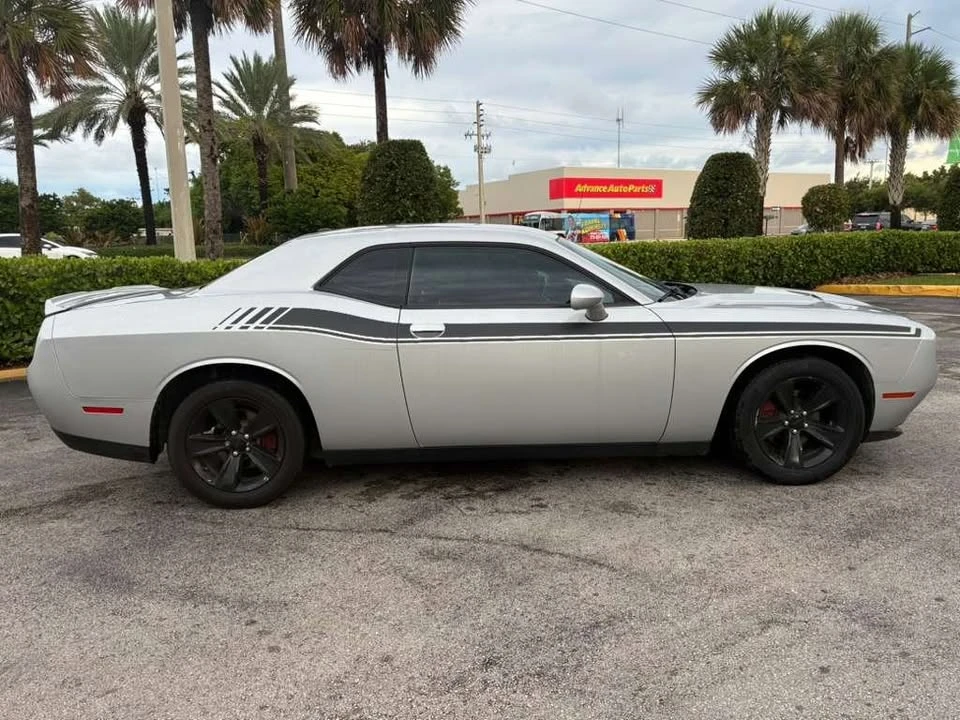 2020 Dodge Challenger 3rd Gen - Image 8 of 13