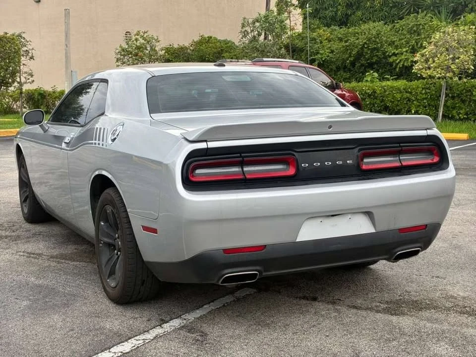 2020 Dodge Challenger 3rd Gen - Image 7 of 13