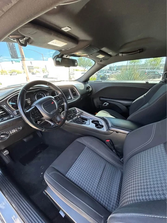 2020 Dodge Challenger 3rd Gen - Image 8 of 12